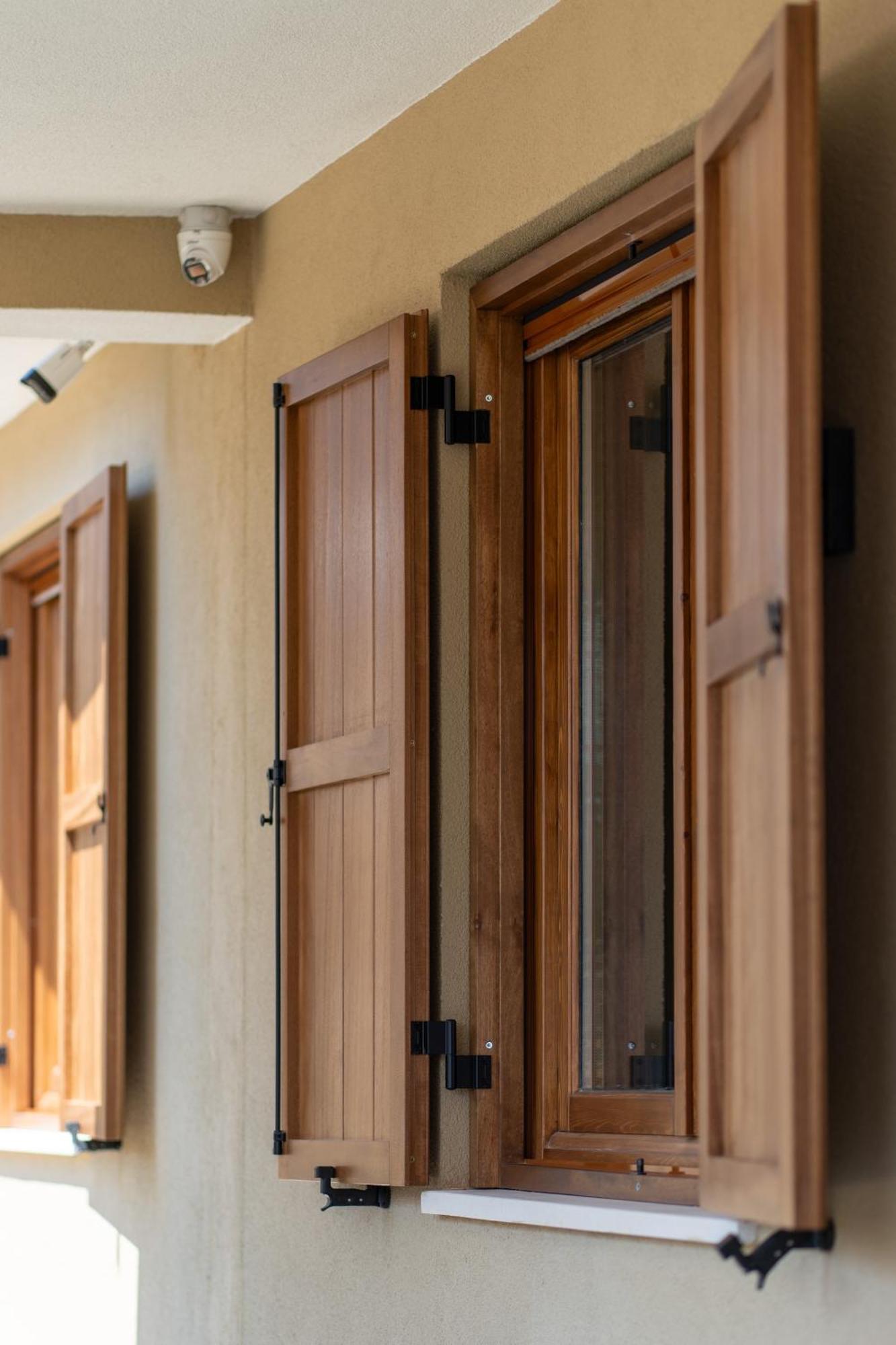 Villa Zoi A Stay To Remember I Located Inside The Castle Of Elbasan, On A Historic Roman Road Via Egnatia I Homemade Breakfast Exteriér fotografie