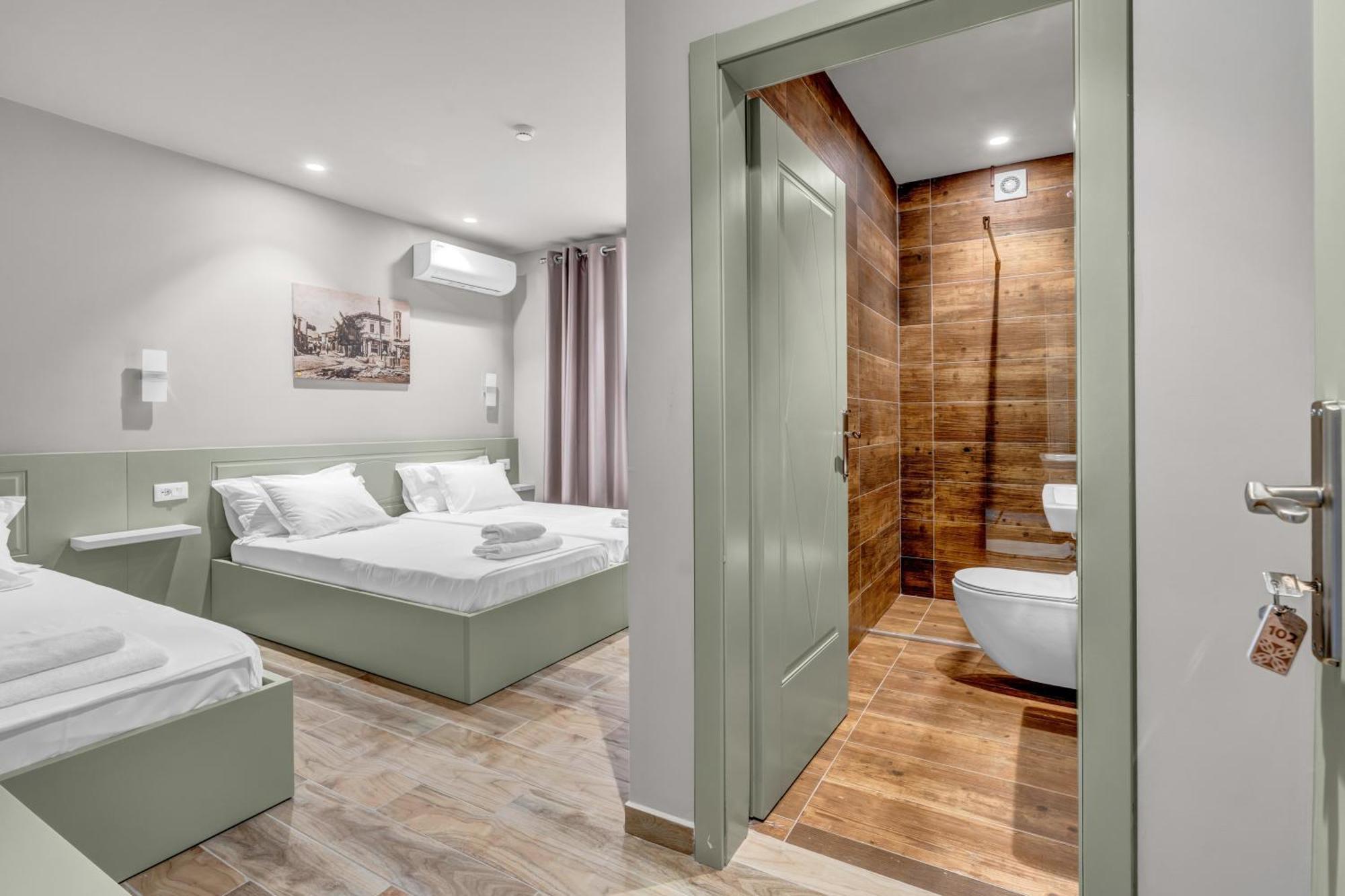 Villa Zoi A Stay To Remember I Located Inside The Castle Of Elbasan, On A Historic Roman Road Via Egnatia I Homemade Breakfast Exteriér fotografie