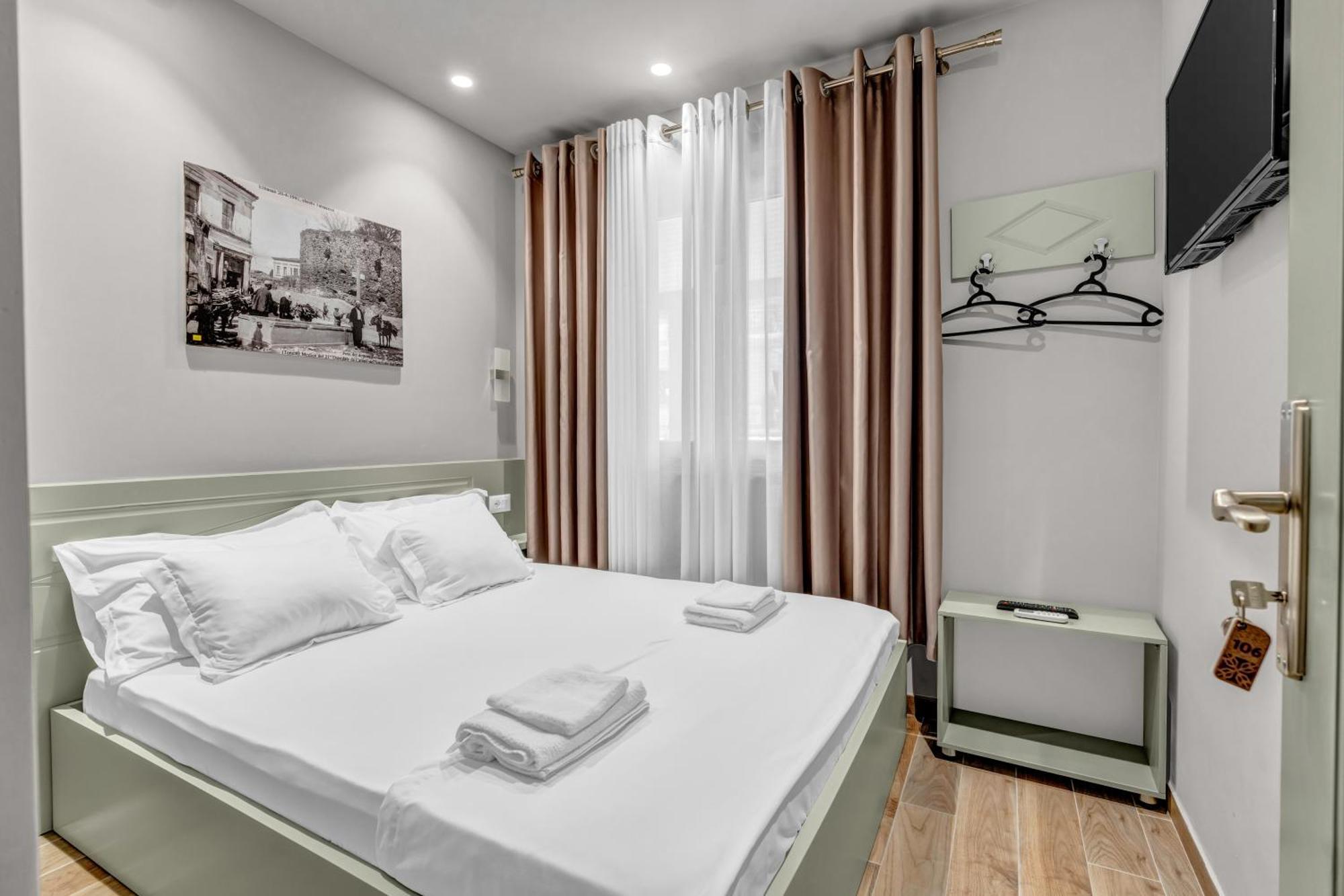 Villa Zoi A Stay To Remember I Located Inside The Castle Of Elbasan, On A Historic Roman Road Via Egnatia I Homemade Breakfast Exteriér fotografie